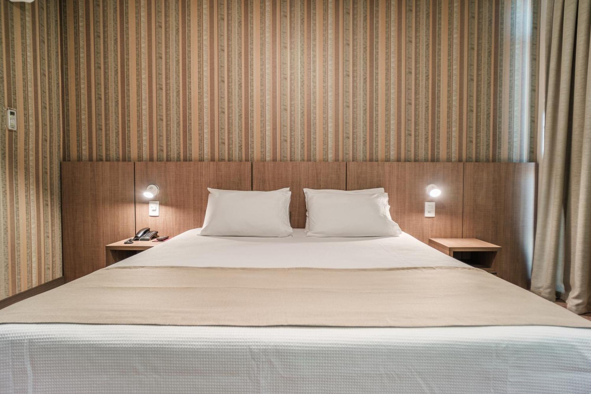 Bello Hotel Толедо Экстерьер фото