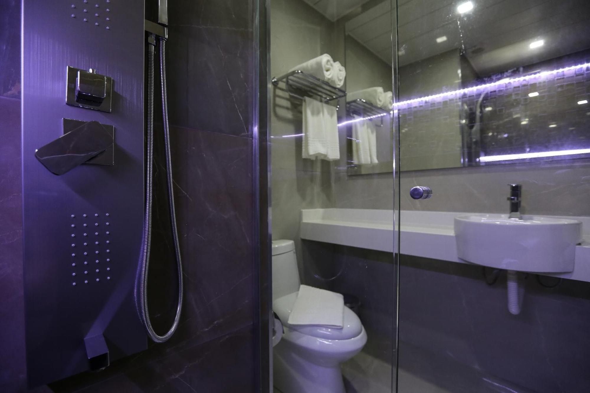 Bello Hotel Толедо Экстерьер фото