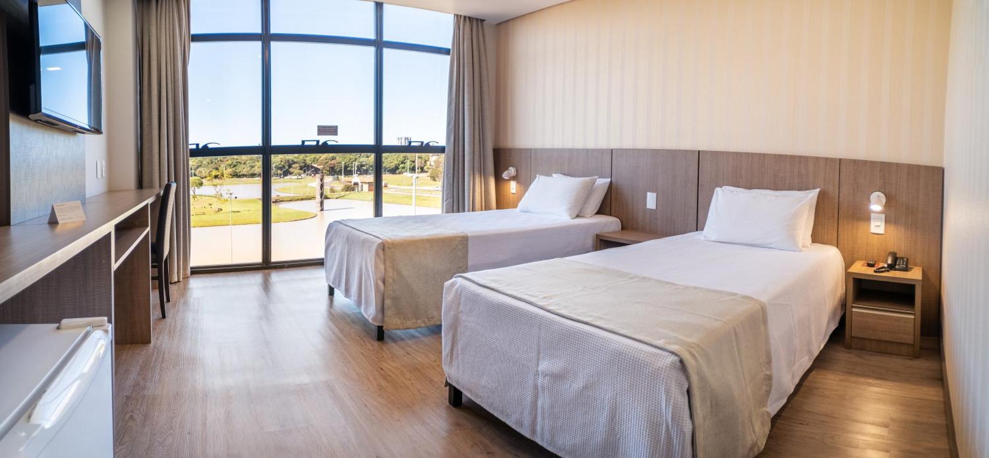Bello Hotel Толедо Экстерьер фото